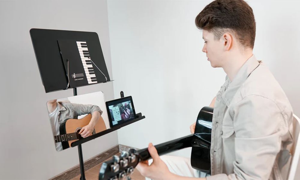 تمرین جلوی آینه