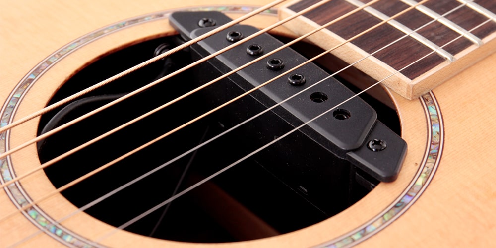 سوراخ صدا (Sound Hole)